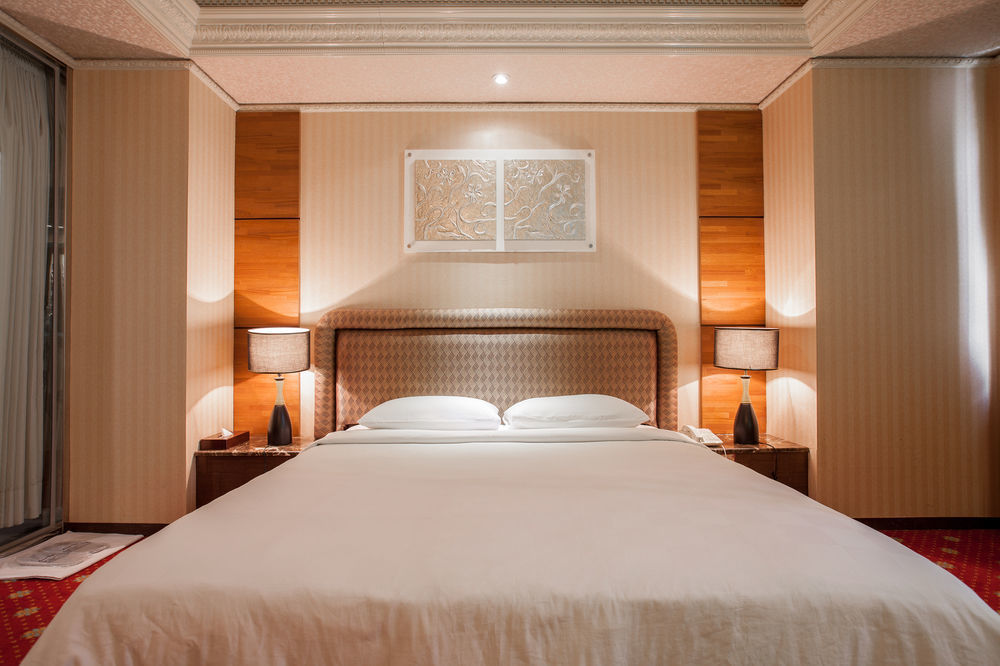 愛麗西施商務旅館 Alices Hotel 台中 外观 照片