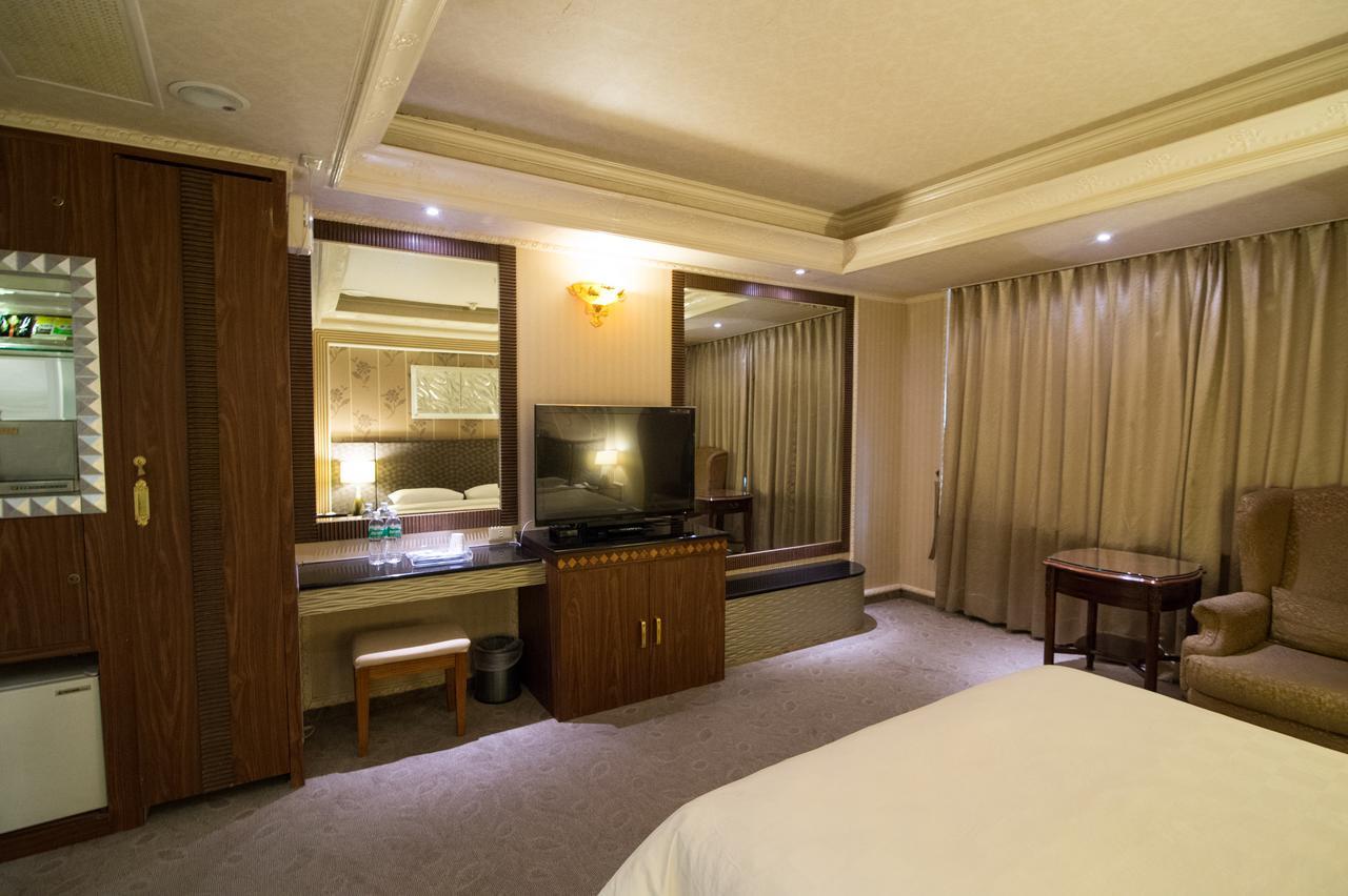 愛麗西施商務旅館 Alices Hotel 台中 外观 照片