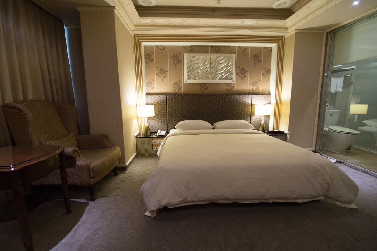 愛麗西施商務旅館 Alices Hotel 台中 外观 照片