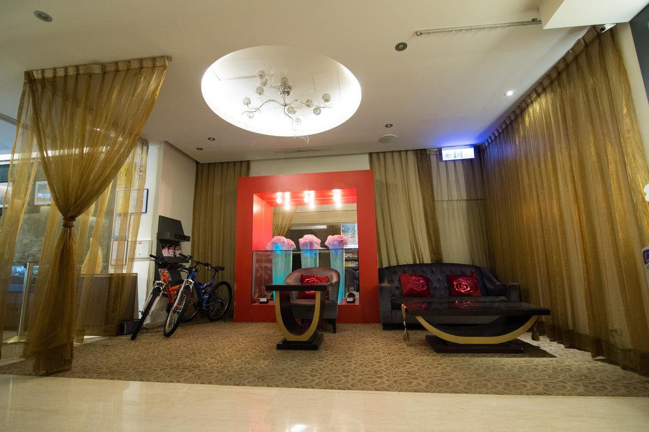 愛麗西施商務旅館 Alices Hotel 台中 外观 照片